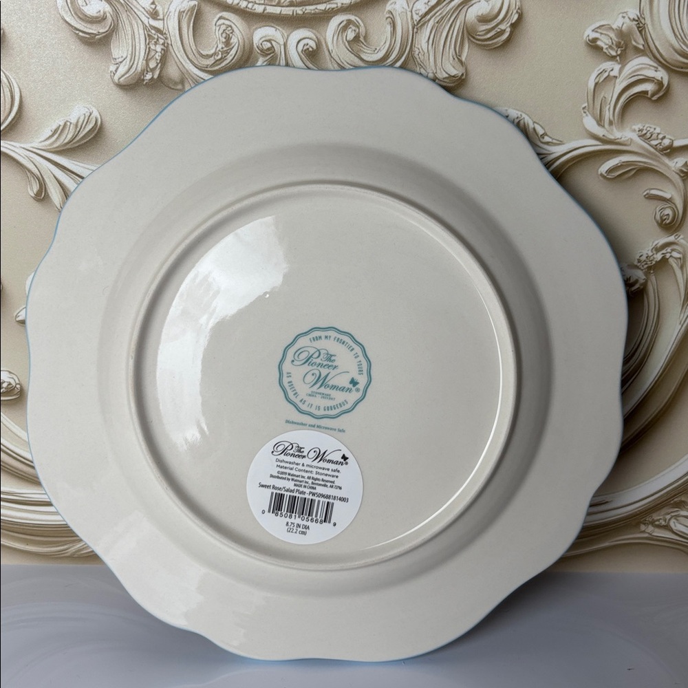 Pioneer Woman Sweet Rose salad Plate only 1 - Picture 2 of 7